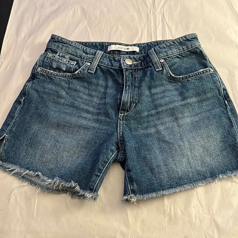 Joe’s Jeans distressed five pocket jean shorts raw hem Sz 24